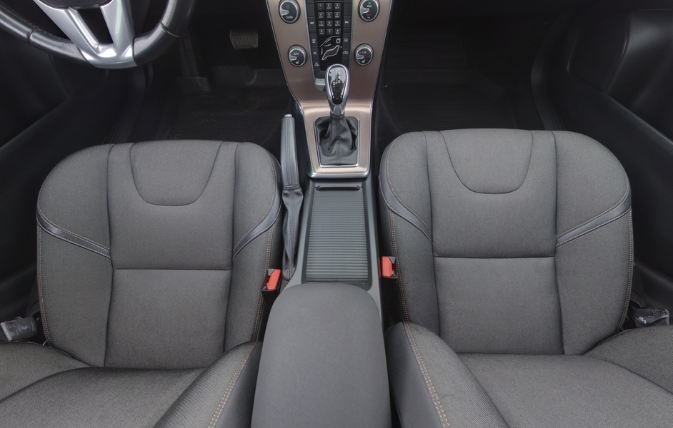 Volvo V40 Cross Country vaihtoauto