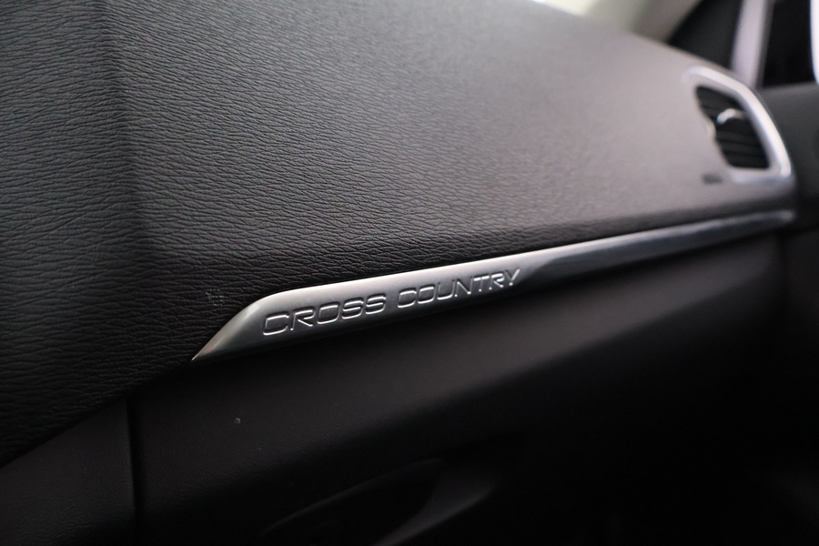 Volvo V40 Cross Country vaihtoauto