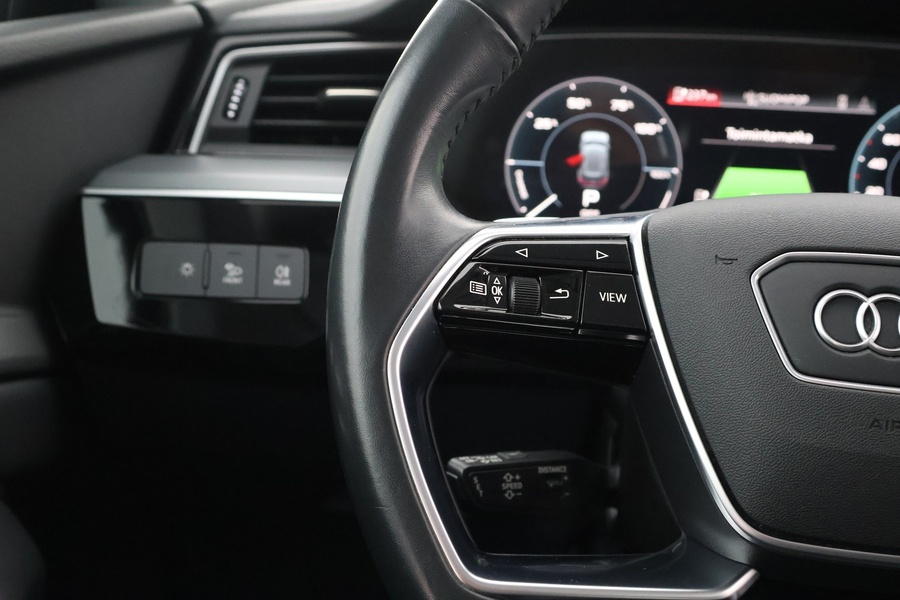 Audi e-tron vaihtoauto