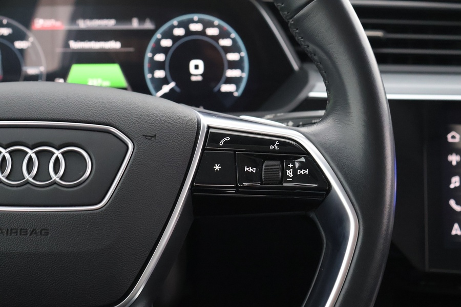 Audi e-tron vaihtoauto