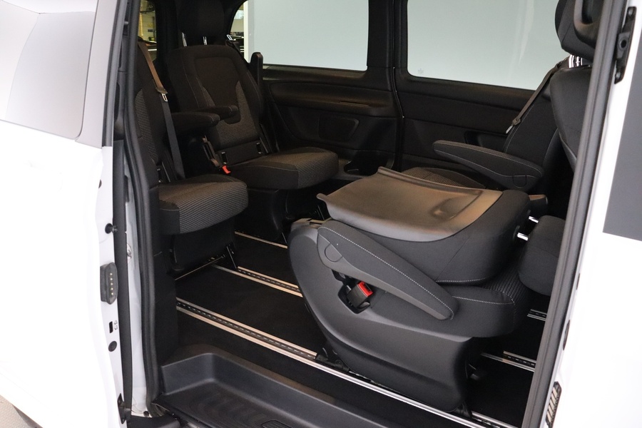Mercedes-Benz EQV vaihtoauto