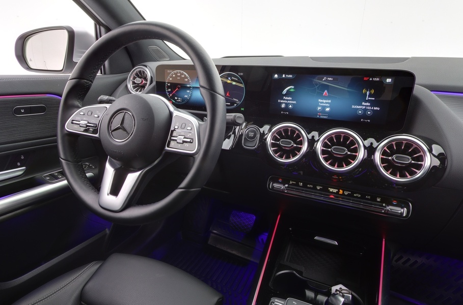 Mercedes-Benz EQA vaihtoauto