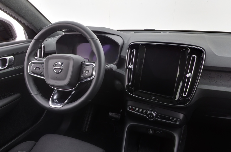 Volvo C40 vaihtoauto