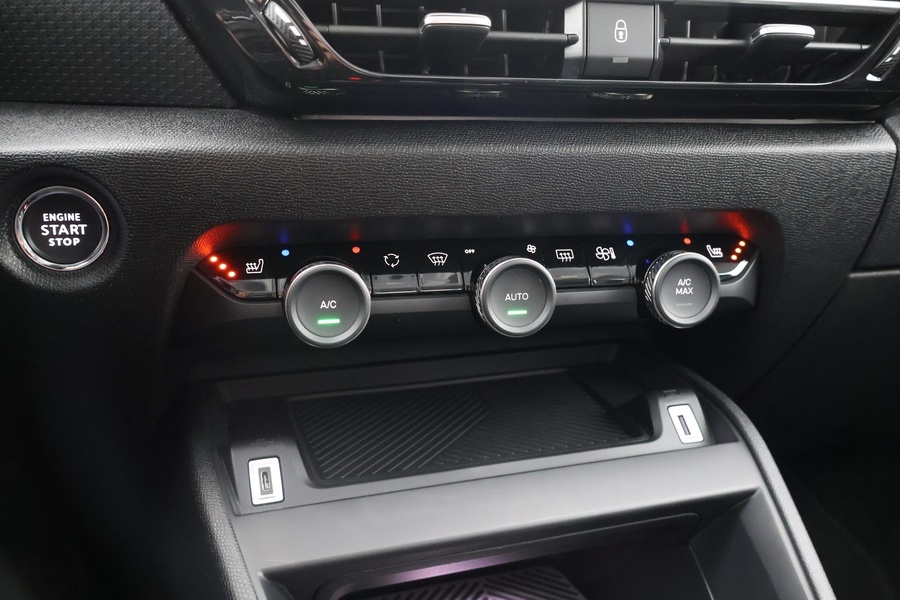 Citroën e-C4 X vaihtoauto