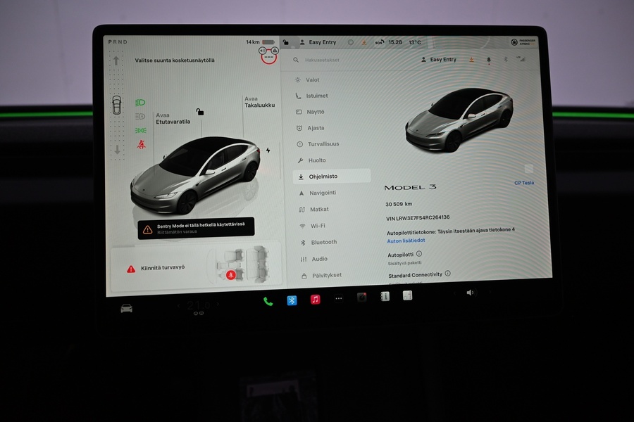 Tesla Model 3 vaihtoauto