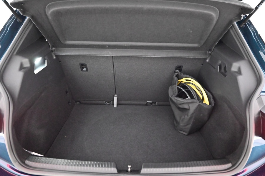 Cupra Born vaihtoauto