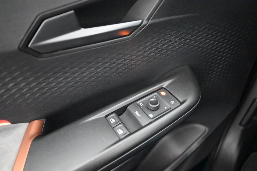 Cupra Born vaihtoauto