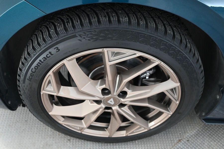 Cupra Born vaihtoauto