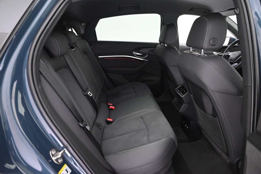 Audi Q8 e-tron vaihtoauto