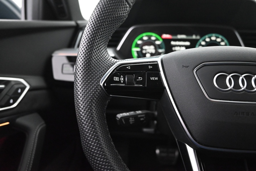 Audi Q8 e-tron vaihtoauto