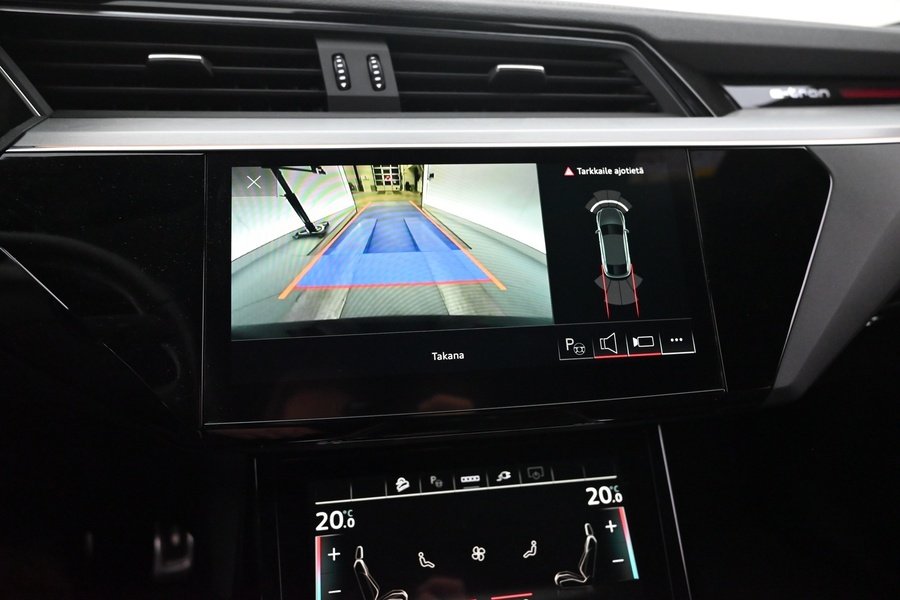 Audi Q8 e-tron vaihtoauto