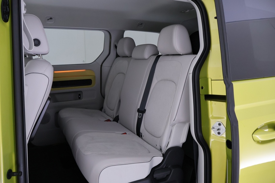 Volkswagen ID. Buzz vaihtoauto