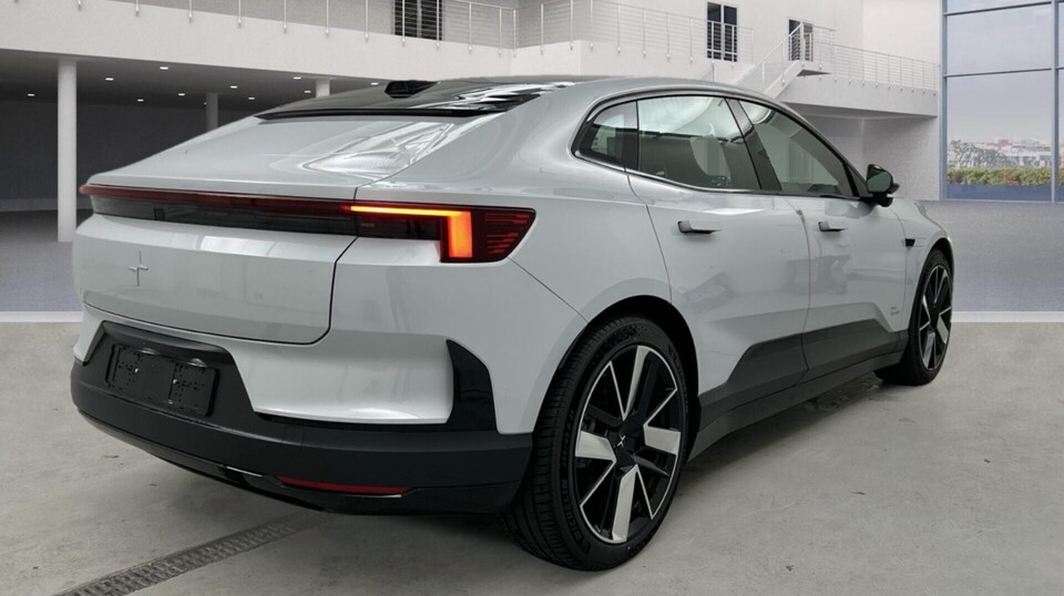Polestar 4 vaihtoauto