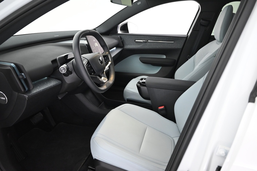 Volvo EX30 vaihtoauto