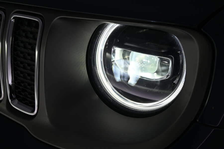 Jeep Renegade vaihtoauto