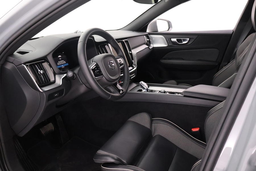 Volvo V60 Cross Country vaihtoauto