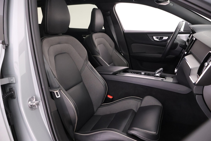 Volvo V60 Cross Country vaihtoauto