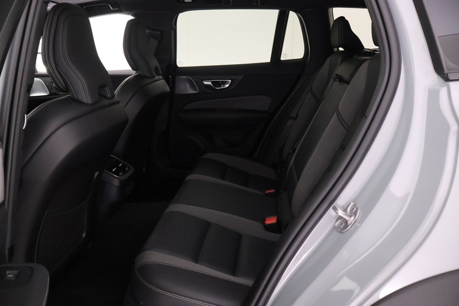 Volvo V60 Cross Country vaihtoauto