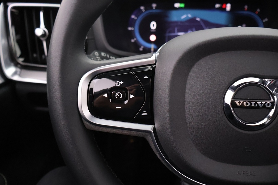 Volvo V60 Cross Country vaihtoauto