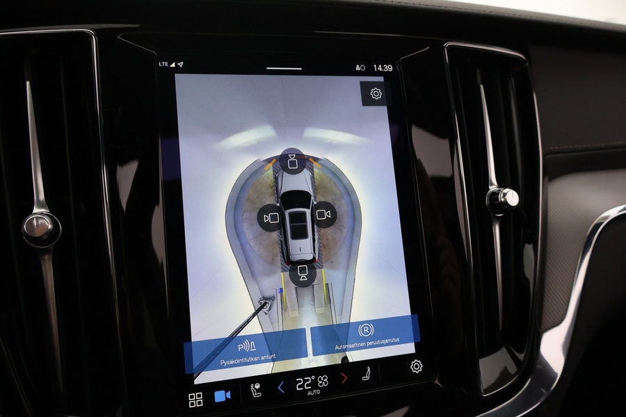 Volvo V60 Cross Country vaihtoauto