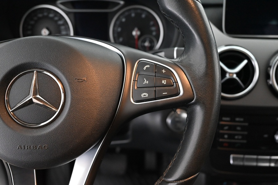 Mercedes-Benz B vaihtoauto