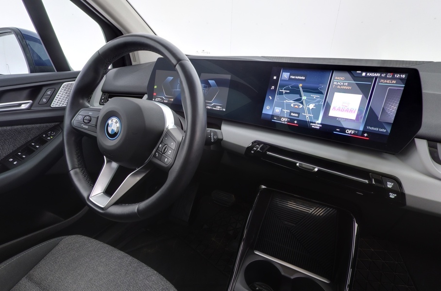 BMW 225 vaihtoauto