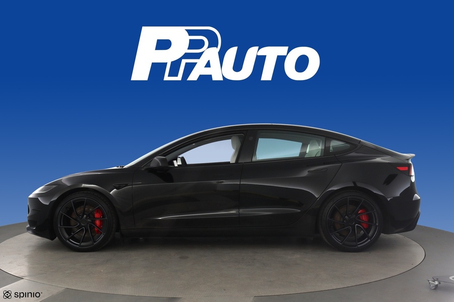 Tesla Model 3 vaihtoauto