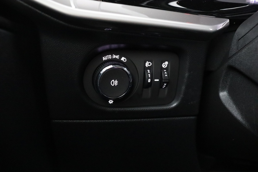 Opel Mokka-e vaihtoauto