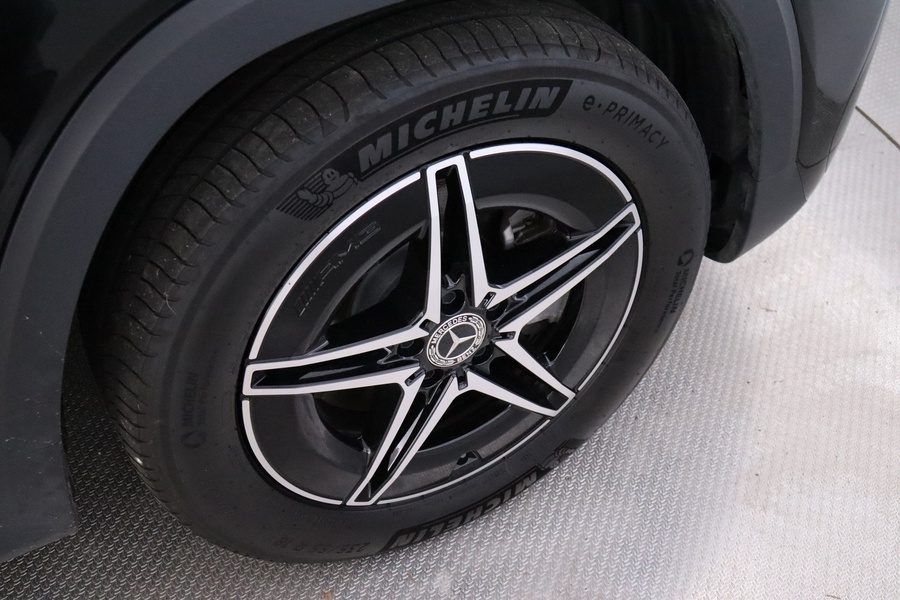 Mercedes-Benz EQB vaihtoauto