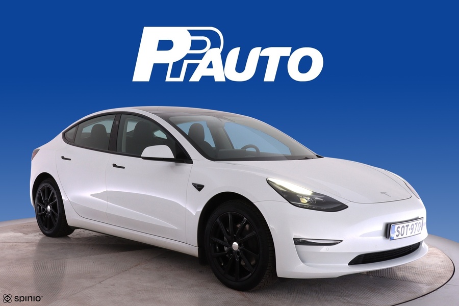 Tesla Model 3 vaihtoauto