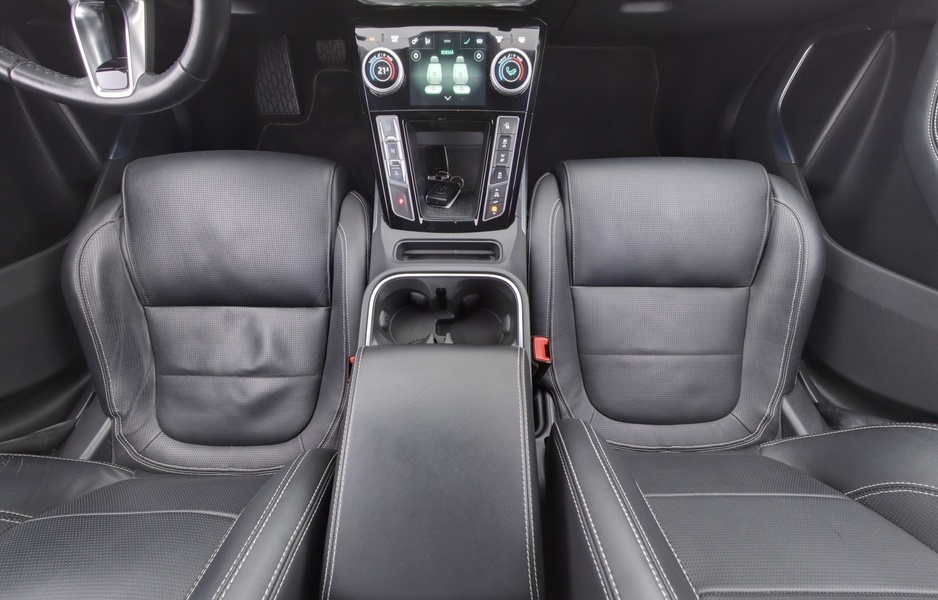 Jaguar I-PACE vaihtoauto