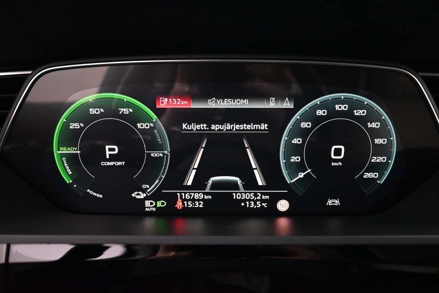 Audi e-tron vaihtoauto