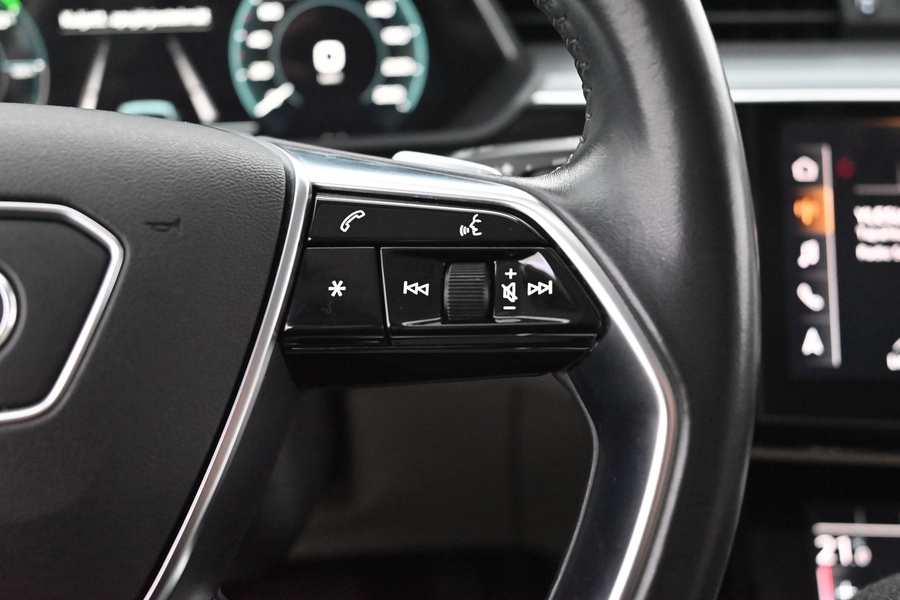 Audi e-tron vaihtoauto