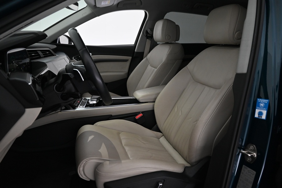 Audi e-tron vaihtoauto