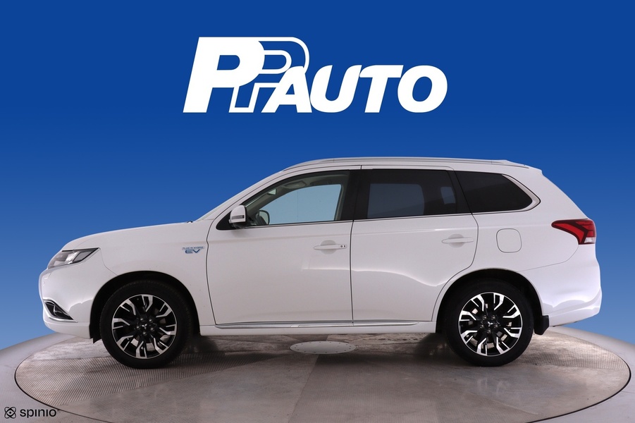 Mitsubishi Outlander PHEV vaihtoauto