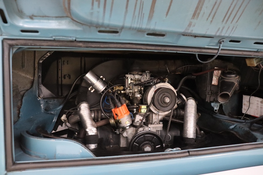 Volkswagen Kleinbus vaihtoauto