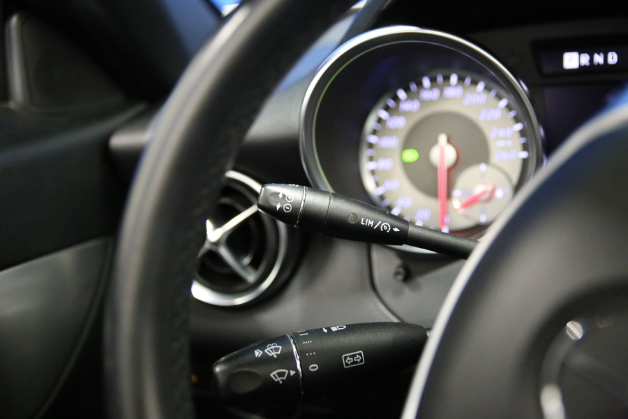 Mercedes-Benz SLK vaihtoauto