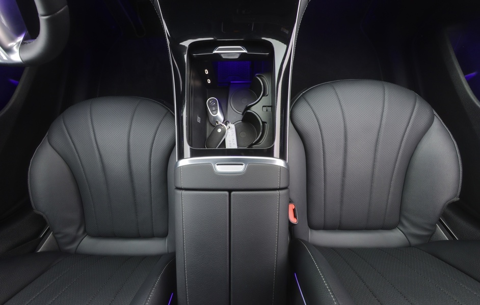 Mercedes-Benz EQE vaihtoauto