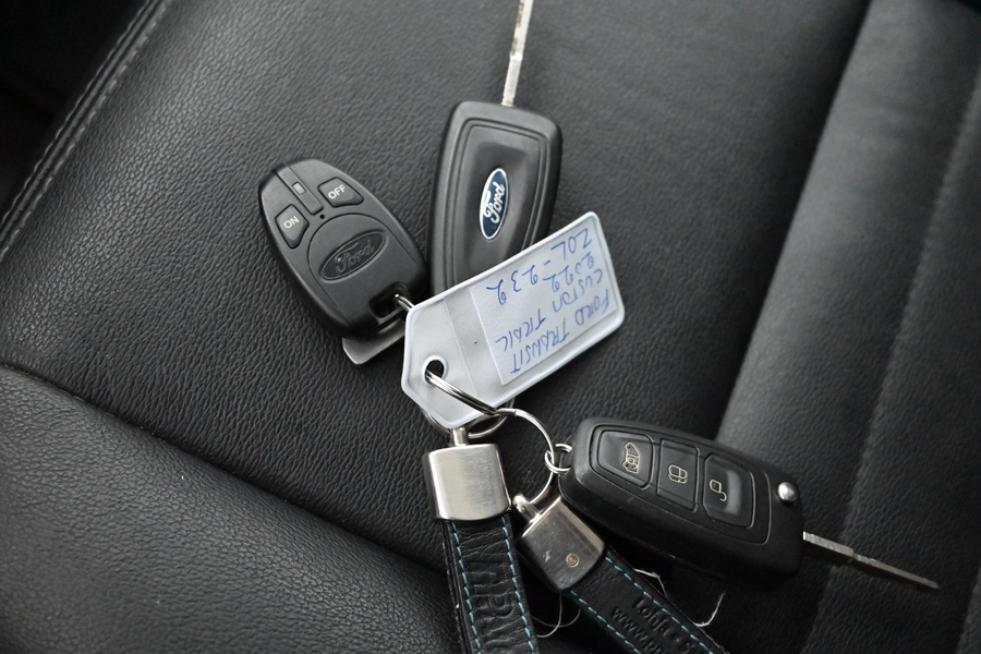 Ford Transit Custom vaihtoauto