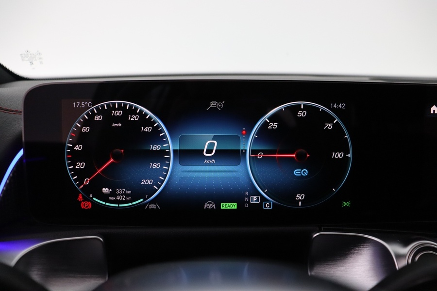 Mercedes-Benz EQB vaihtoauto