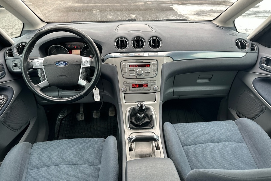 Ford S-MAX vaihtoauto