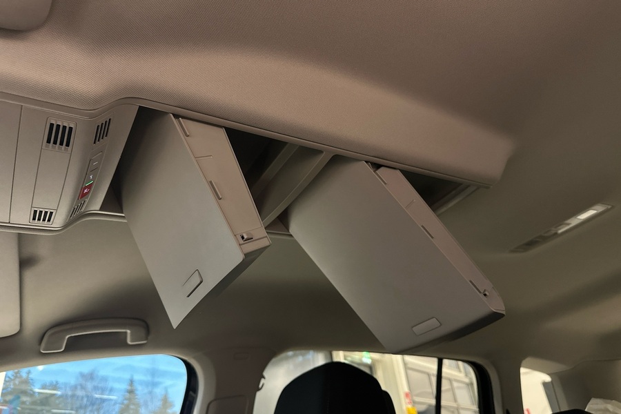 Volkswagen Touran vaihtoauto