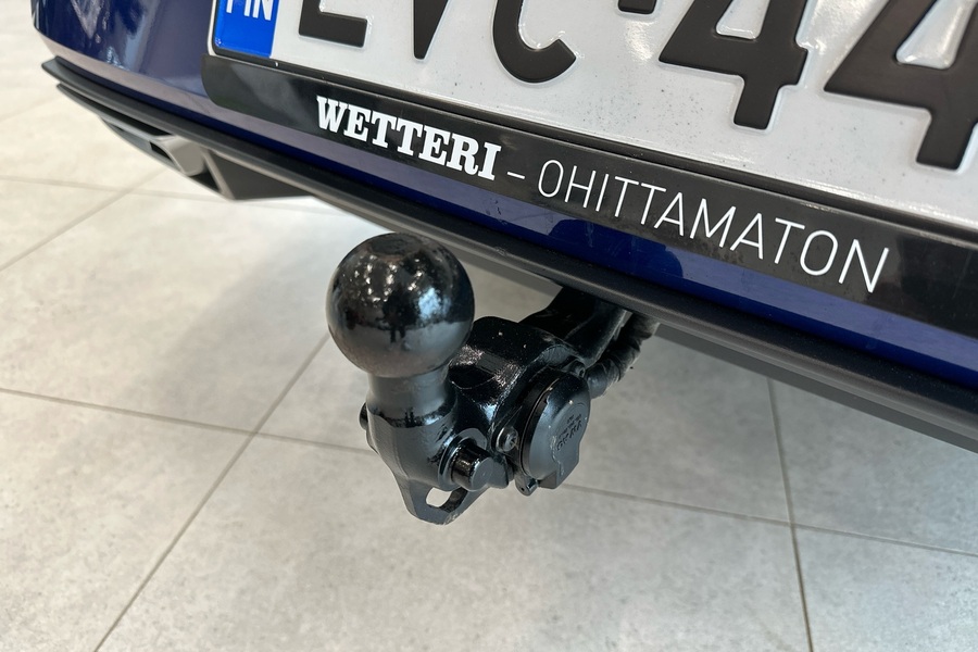 SEAT Leon Sportstourer vaihtoauto