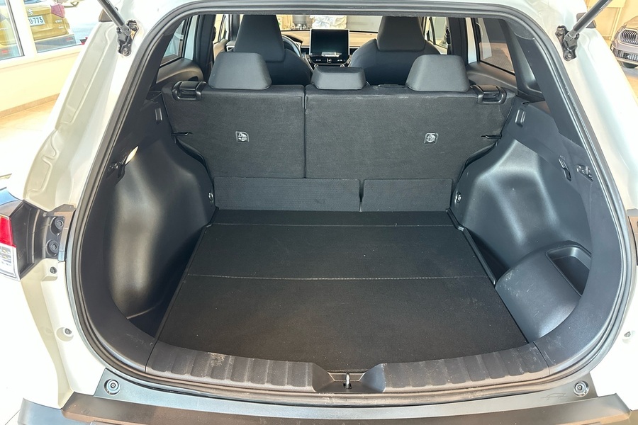 Toyota Corolla Cross vaihtoauto