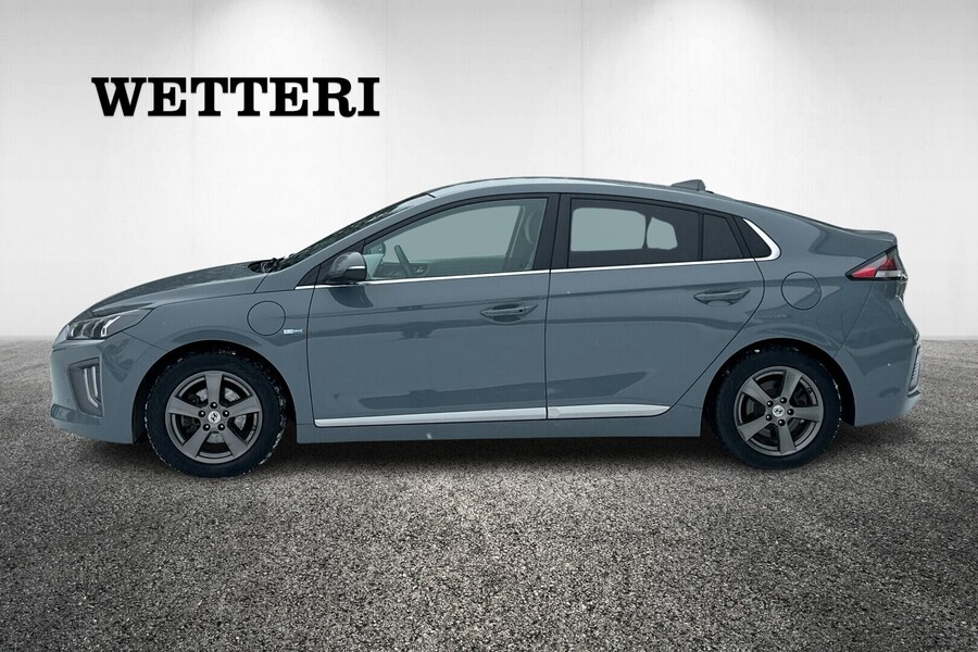 Hyundai IONIQ plug-in vaihtoauto