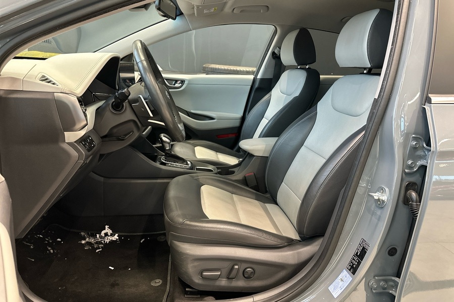Hyundai IONIQ plug-in vaihtoauto