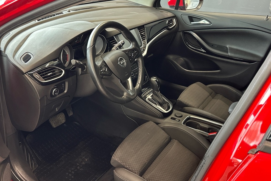 Opel Astra vaihtoauto