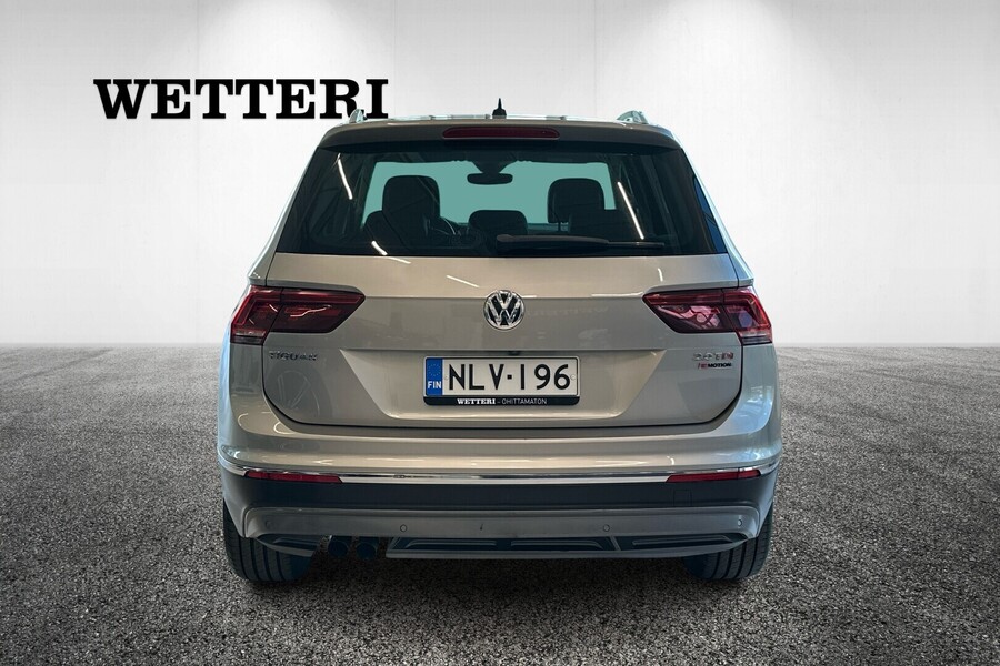 Volkswagen Tiguan vaihtoauto
