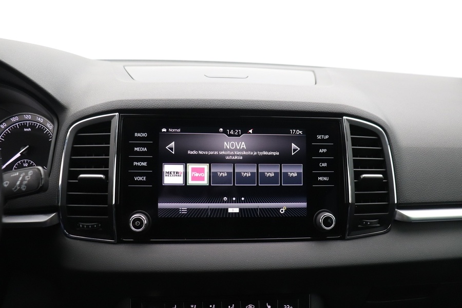 Skoda Karoq vaihtoauto