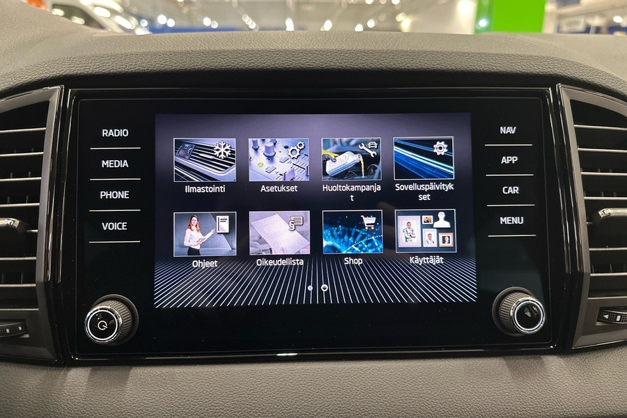 Skoda Karoq vaihtoauto